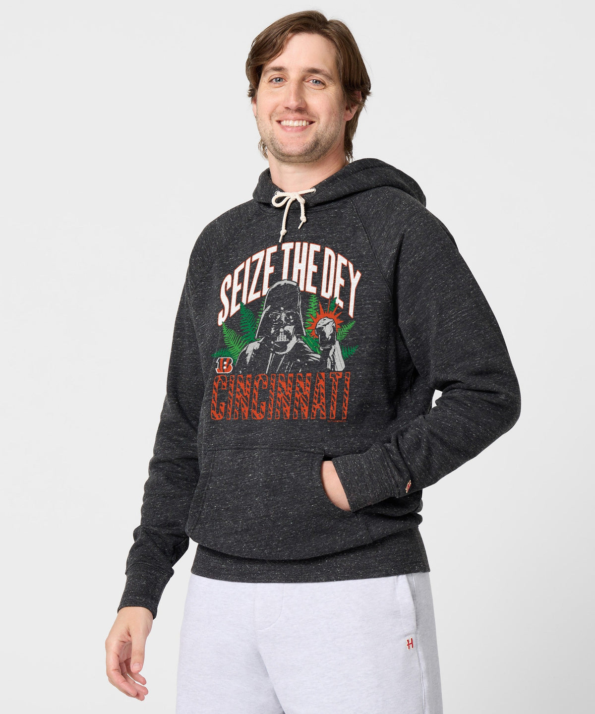 Star Wars x Cincinnati Bengals Dark Side Hoodie product image 3