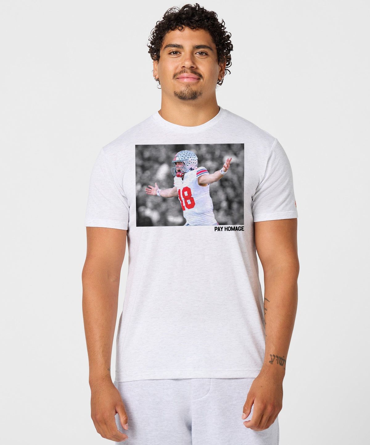 Will Howard Pay Homage product image 3