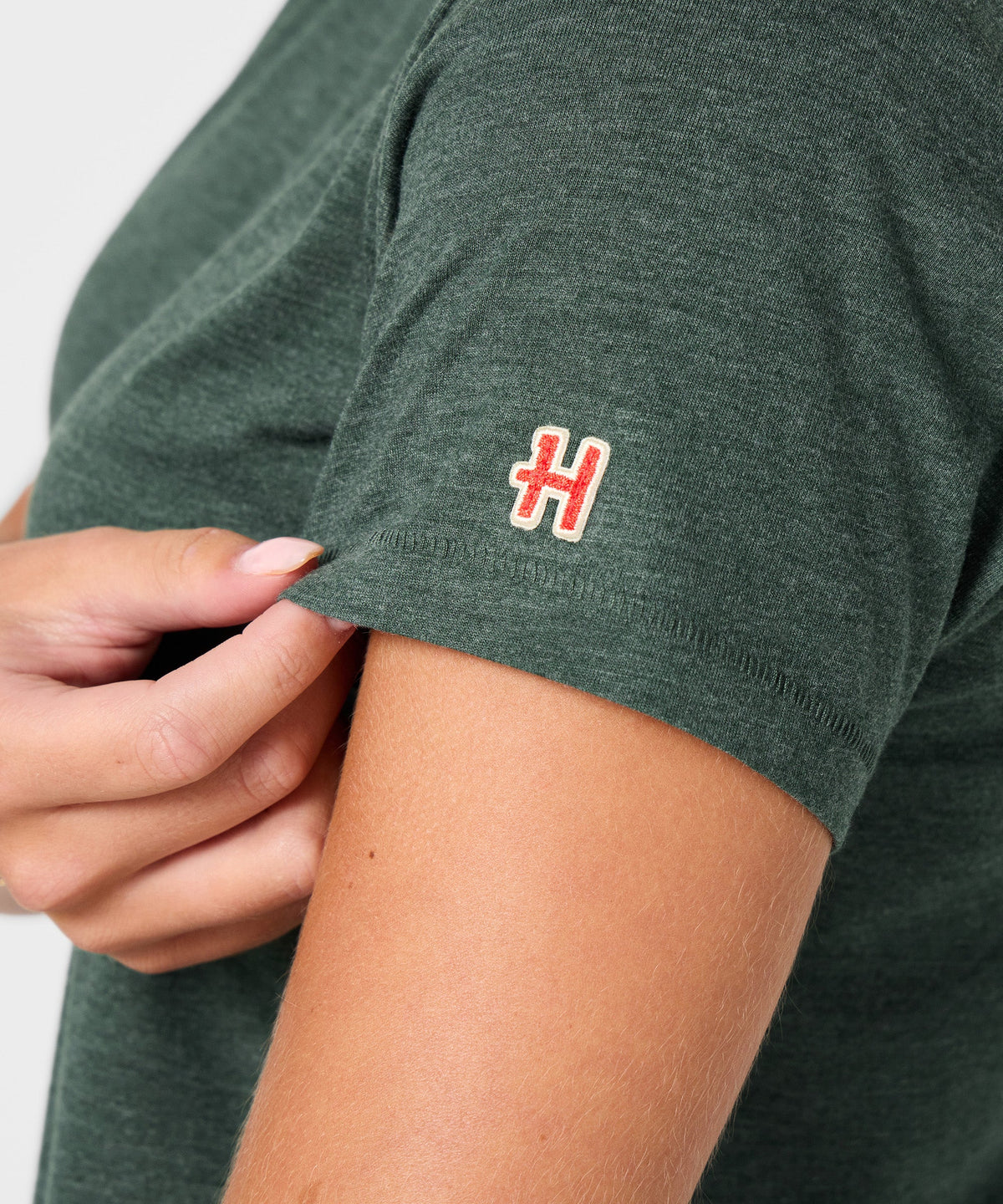Women's Milwaukee Bucks Logo product image 5