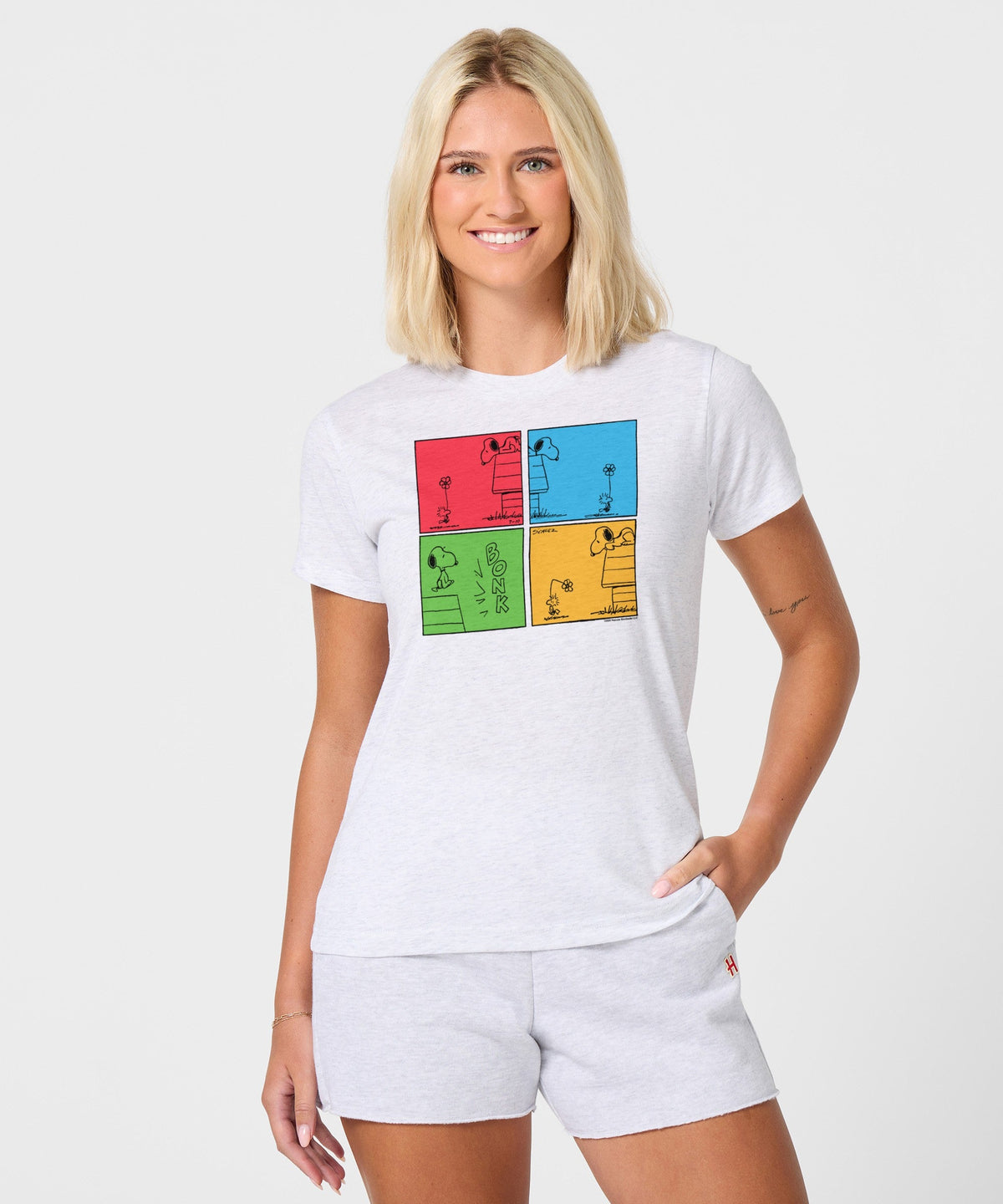 Women's Peanuts Snoopy And Woodstock Panels product image 3