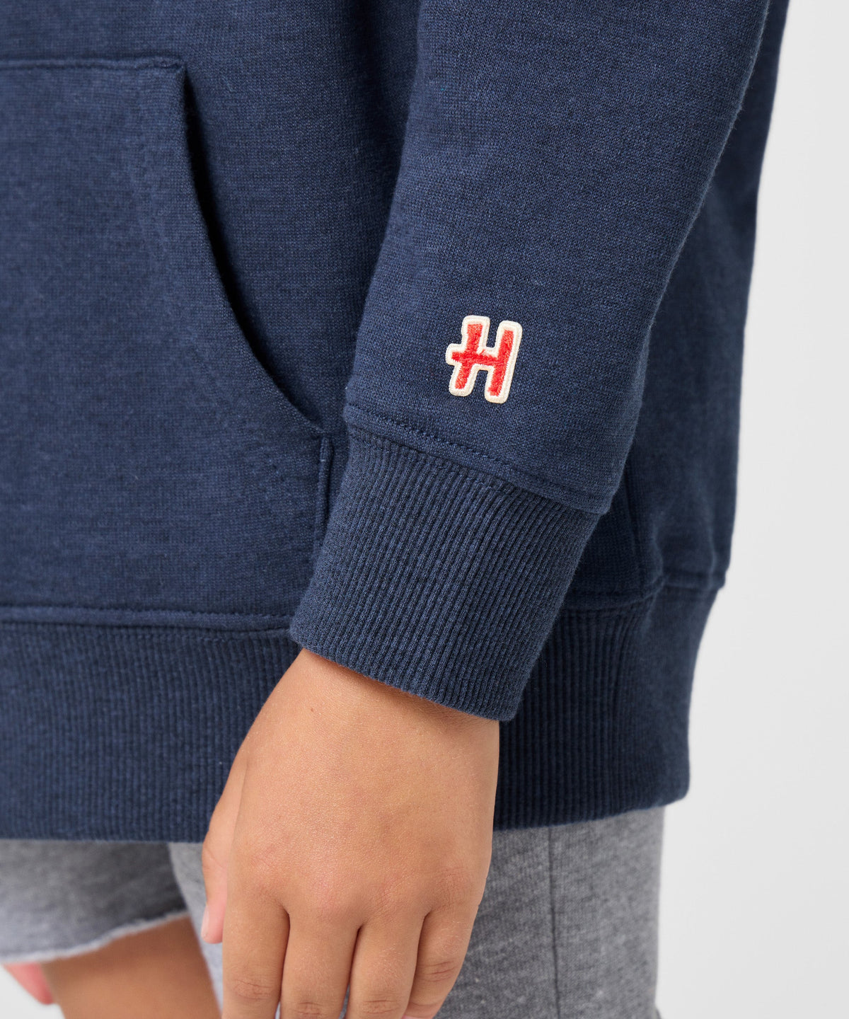 Youth Memphis Grizzlies Logo Hoodie product image 5